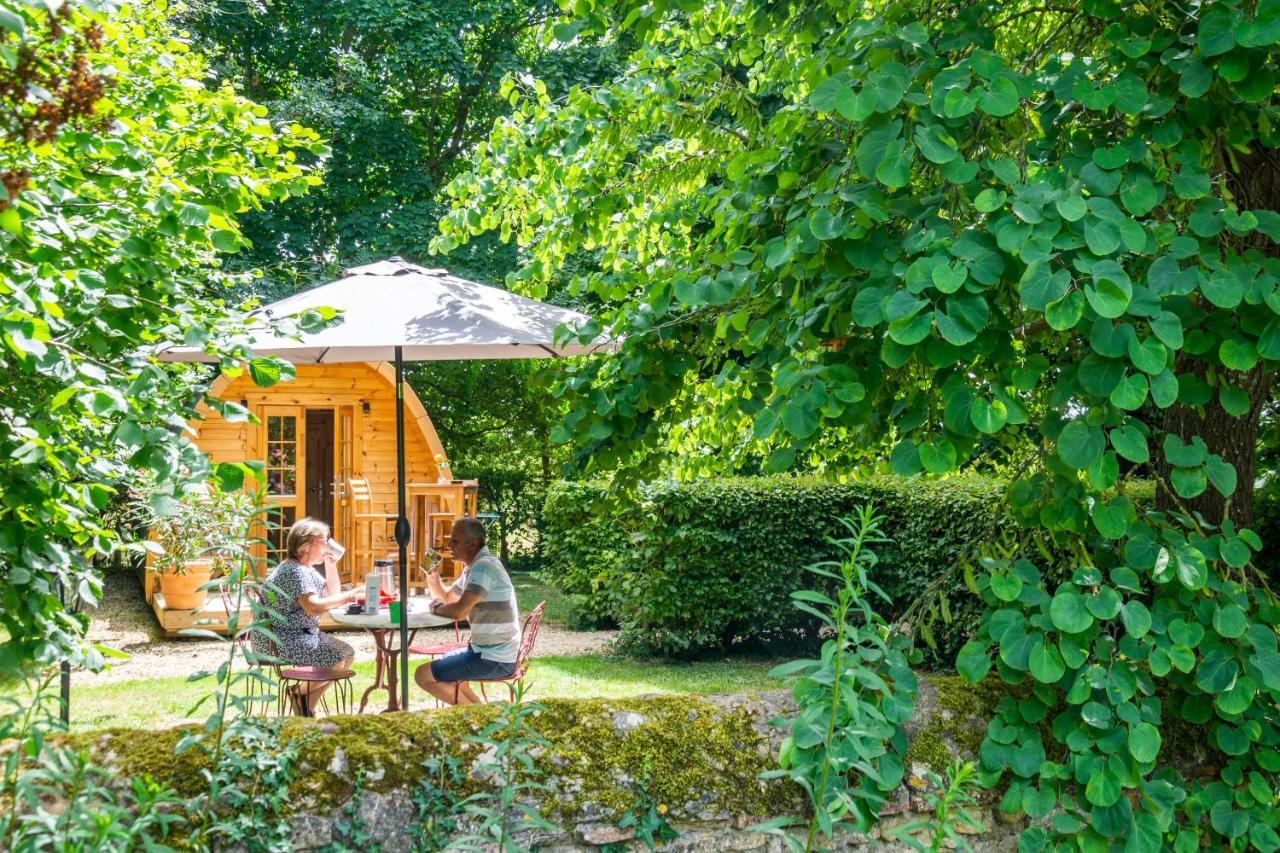 Cabane En Bois Avec Bain Nordique Asnieres-sur-Vegre Экстерьер фото